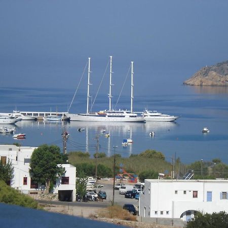 Efharis Hotel Kamares  Exterior photo